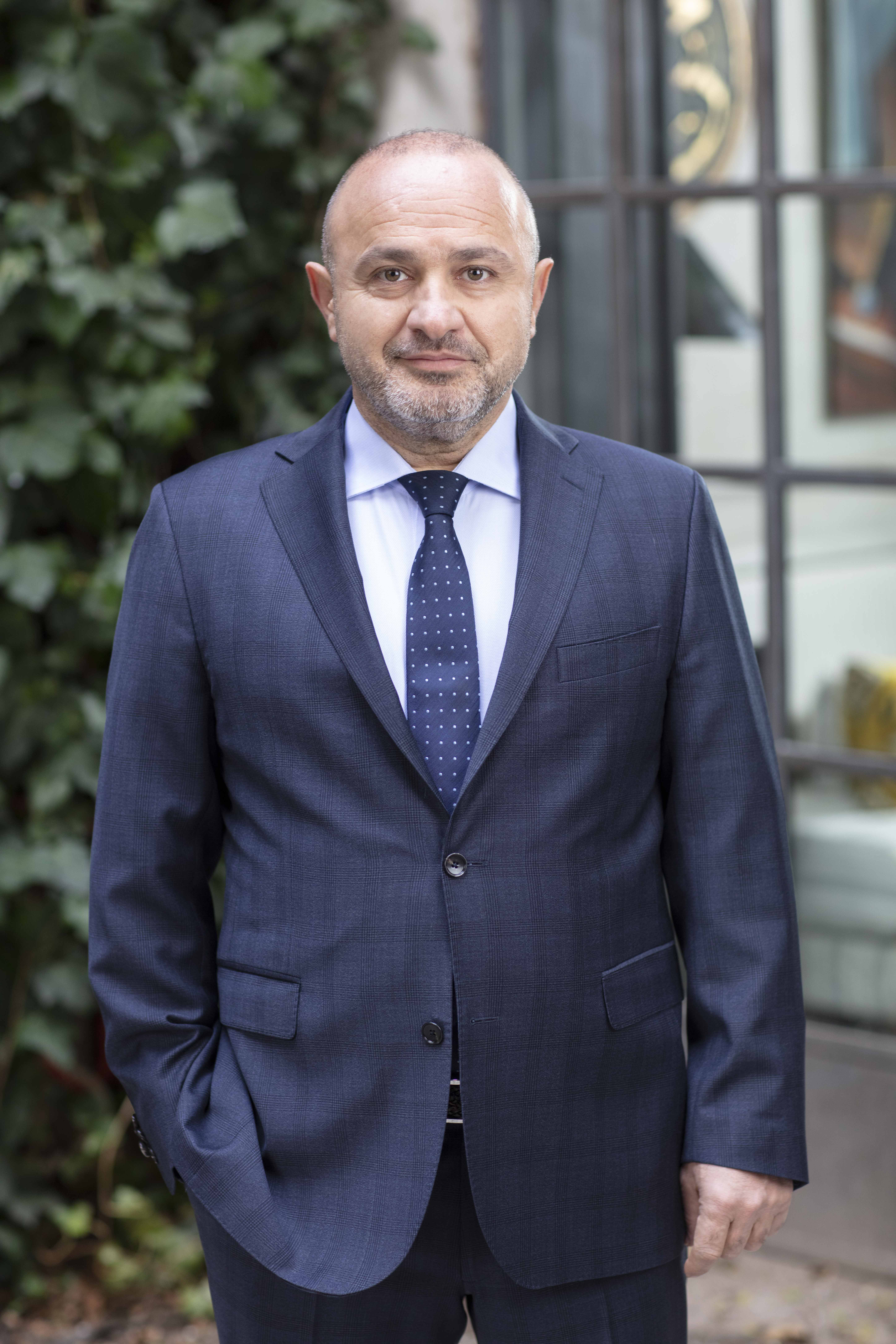 Yönetim Kurulu Başkanı